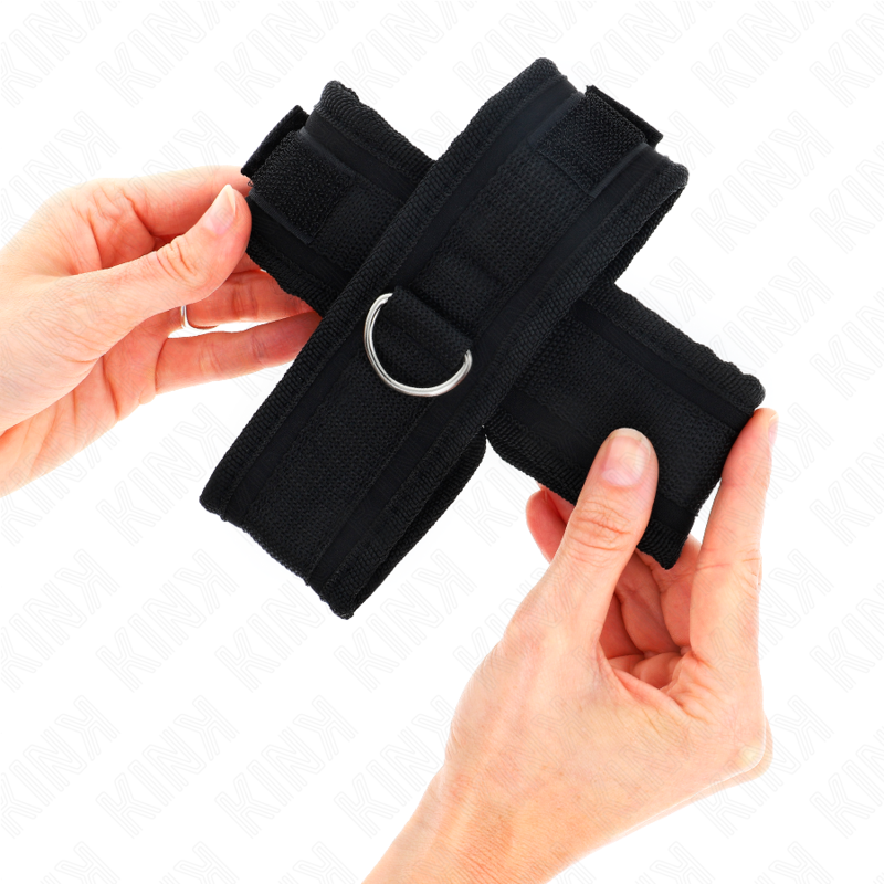 KINK – CROSS CUFFS BLACK 34 X 5.5 CM