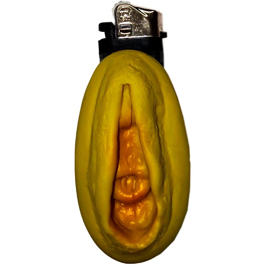DIABLO PICANTE – GOLDEN COLORED LIGHTER VAGINA